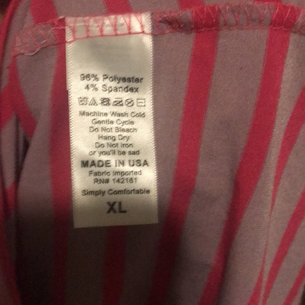 Tops Tops - Picture 4 of 6